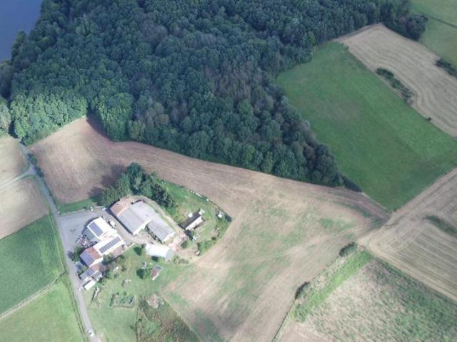 Einfamilienhaus mit Landwirtschaftlichem Anwesen