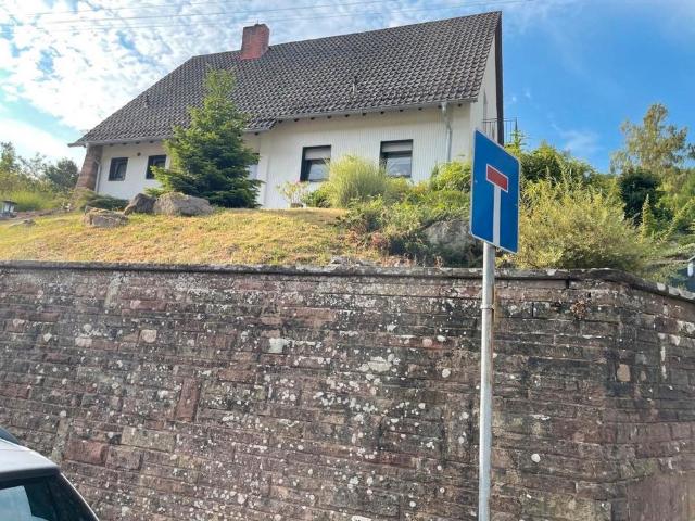 Einfamilienhaus mit Sauna und Schwimmbad