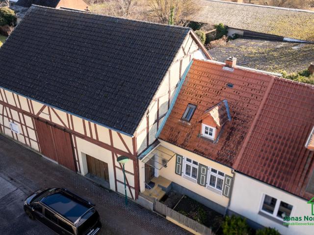 Einfamilienhaus mit Scheune und Garten für den Käufer provisionsfrei