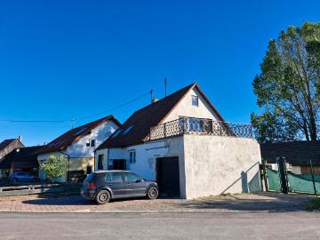 Einfamilienhaus mit Scheune und viel Platz SANIERUNGSBEDÜRFTIG