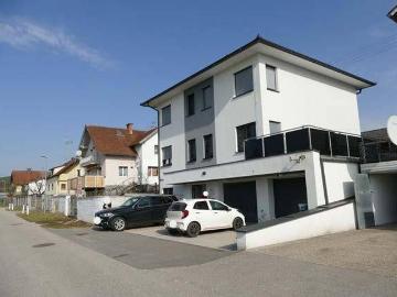 Einfamilienhaus mit Terrasse