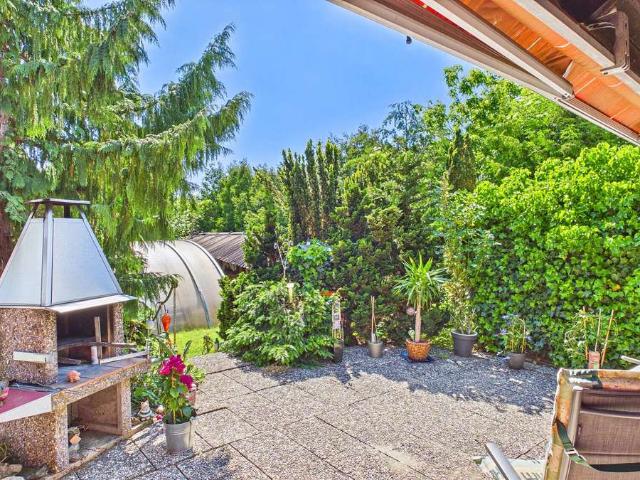 Einfamilienhaus mit tollem Garten und Einliegerwohnung