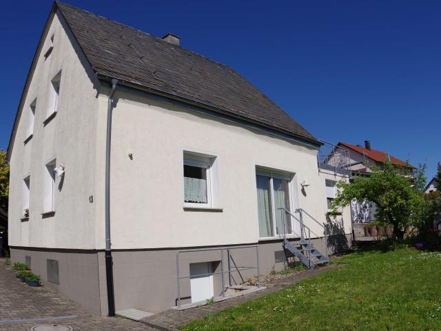 Einfamilienhaus mit tollem Grundstück