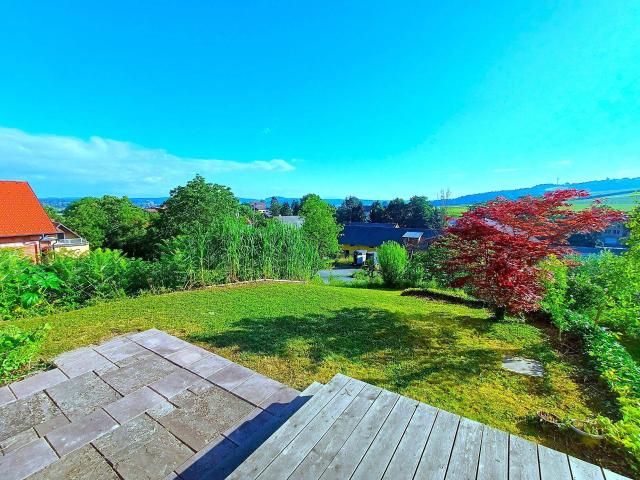 Einfamilienhaus mit Traum Fernsicht