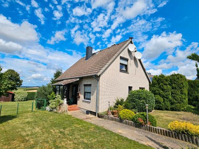 Einfamilienhaus mit traumhaftem Garten und herrlichem Ausblick
