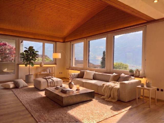 Einfamilienhaus mit traumhafter Aussicht und Umschwung