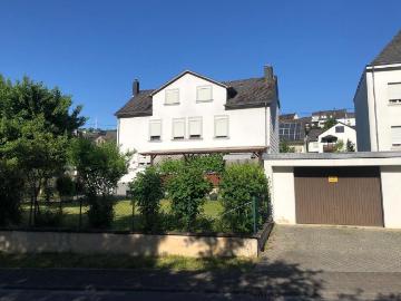 Einfamilienhaus mit unverbaubarem Blick in Waldrach