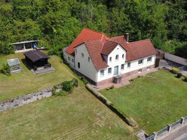 Einfamilienhaus mit Weserblick, 160m², 2 Baugrundstücke 2163m², provisionsfrei