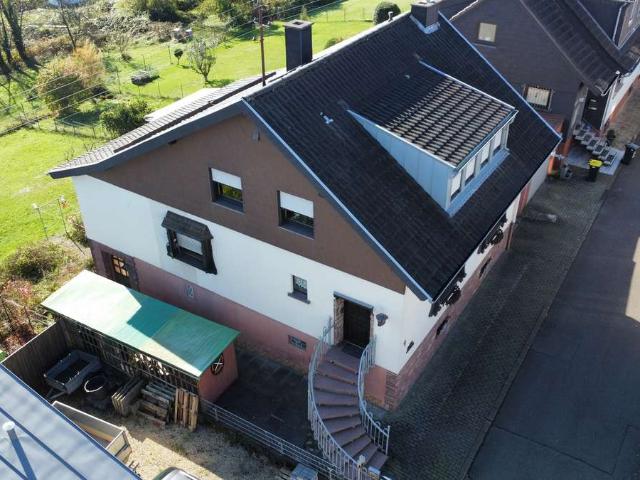 Einfamilienhaus mit 180 m² Wohnfläche in Quierschied