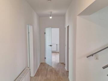 Einfamilienhaus mit 194 m² / 10 Zimmer +ERSTBEZUG nach SANIERUNG