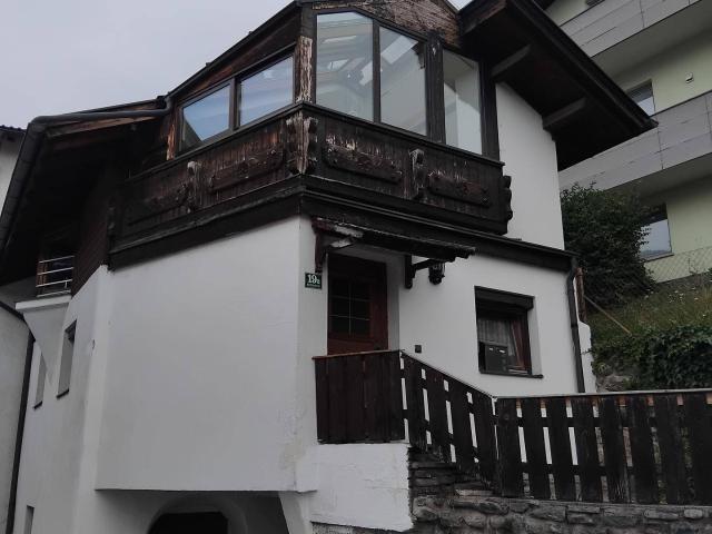 Einfamilienhaus mit 2,5 Zimmern in Axams für 300000 Euro
