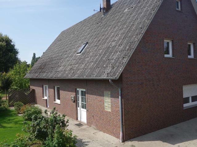 Einfamilienhaus mit 2 Nebengebäuden in Goldenstedt