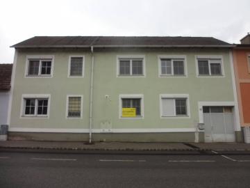 House for sale in 2452