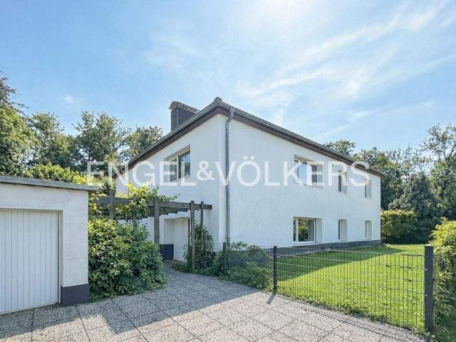 Einfamilienhaus mit 7 Zimmern in Waldrandlage