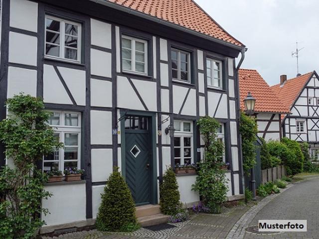 Einfamilienhaus nebst Garten und Carport + provisionsfrei