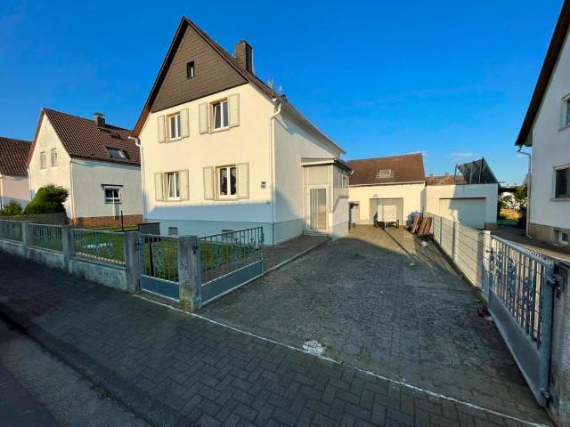 Einfamilienhaus saniert, Einzugsfertig, Haus mit Garten