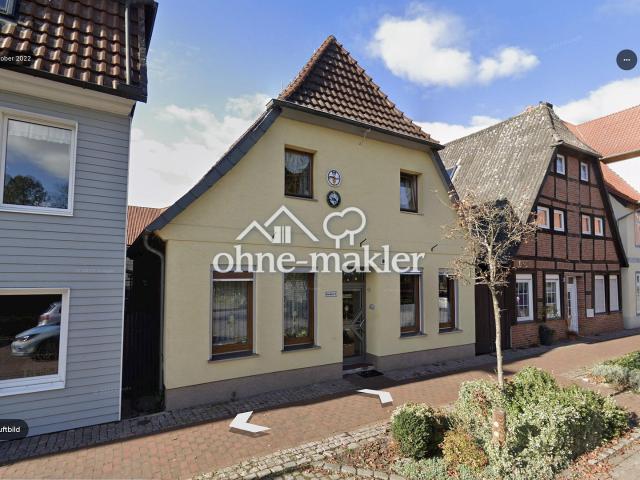 Einfamilienhaus, Saniert in 2016, sofort einziehen, provisionsfrei