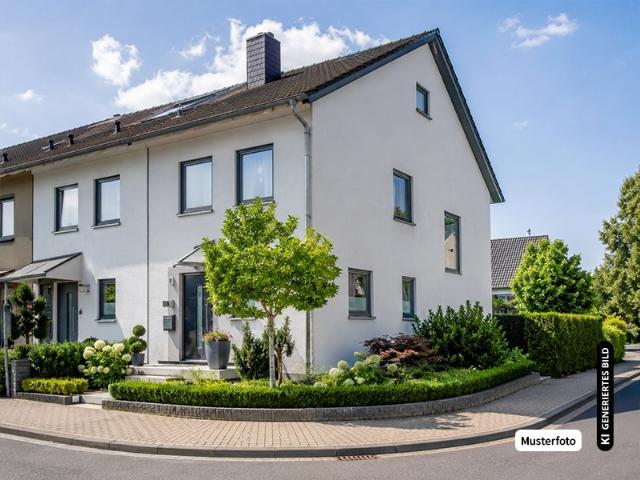 Einfamilienhaus in Reckendorf Ihre Möglichkeit auf eine interessante Immobilie – provisionsfrei
