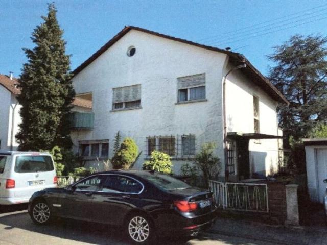 Einfamilienhaus Wiesloch, zur Sanierung oder zum Abriss Neubau