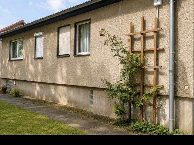 Einfamilienhaus Typ FH 80 Baujahr 1981 mit Vollkeller
