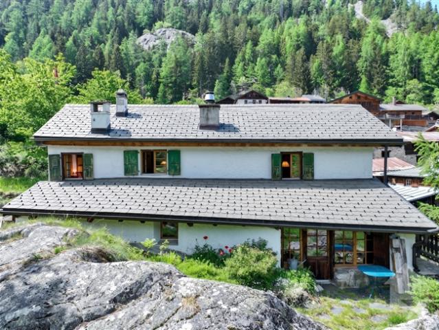 Einfamilienhaus von 170 m² auf einem Grundstück von 1 000 m²