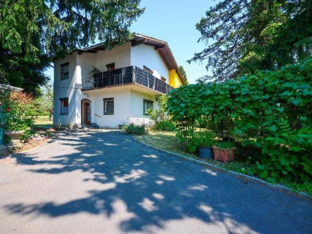 Einfamilienhaus, Zentrumsnähe mit Grünruhelage – Baugrundstück mit Entwicklungspotenzial 1540m² Grund für Bauträger Familien Investoren