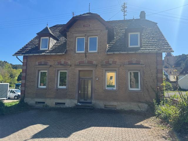 Einfamilienhaus zu