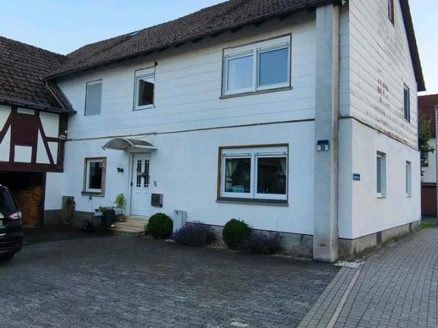 Einfamilienhaus zu verkaufen Top Zustand Einziehen + Genießen