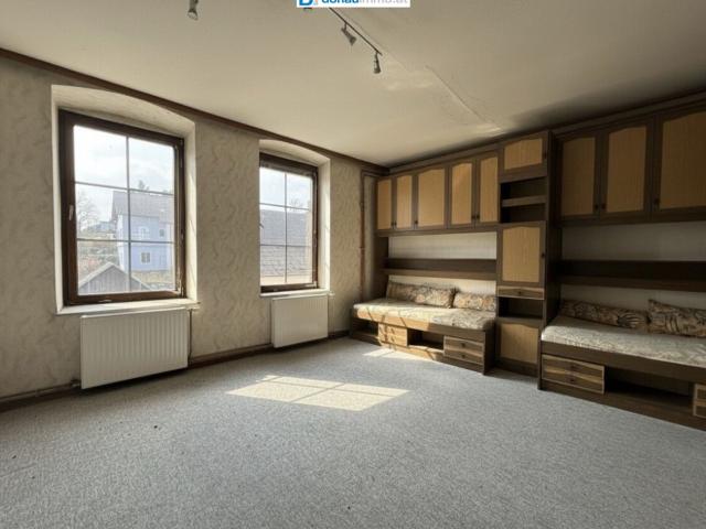 Reserviert Einfamilienhaus zum Sanieren in Schiltern