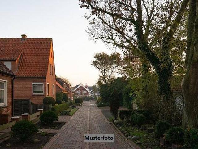 Einfamilienhaus zum Sanieren viel Platz, viele Möglichkeit
