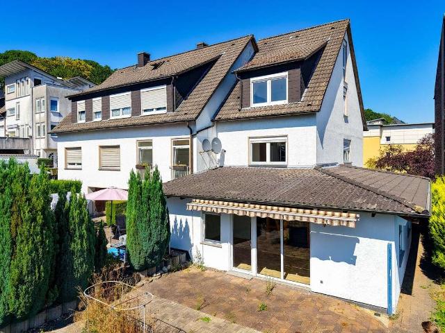 Einfamilienhausähnlicher Endteil mit Garten – großzügiges Haus im Haus Konzept in Schwelm