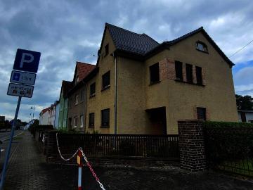 EinfamilienReihenendhaus, ehemaliges Gewerbegrundstück