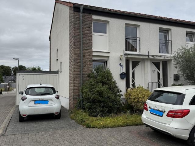 Einfamilienreihenendhaus in Neuss Allerheiligen