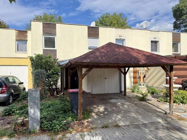Einfamilienreihenhaus mit 3 Schlafzimmern auf rund 120 m² Wohnfläche direkt neben der Schmuckerau!