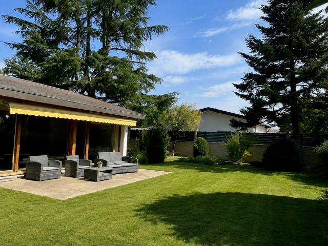 Eingeschossiges Haus zu renovieren – großes Potenzial