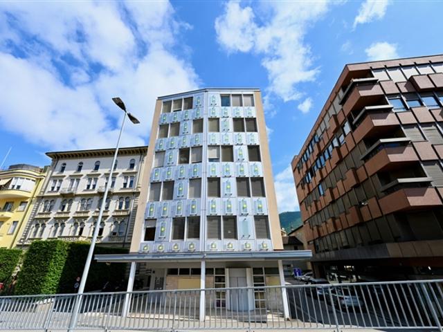 Ertragsstarkes Gebäude mit Büros in Chiasso