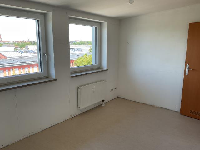 Einkommensorientierte Förderung EOF Stufe II schöne Dreizimmerwohnung in Sündersbühl!