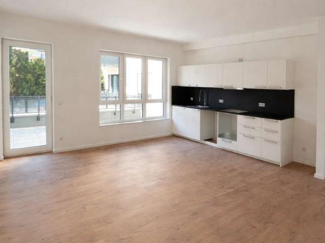 Einladende 3 Raum Wohnung im Neubau mit gehobener Ausstattung inkl. großer Terrasse und Küche