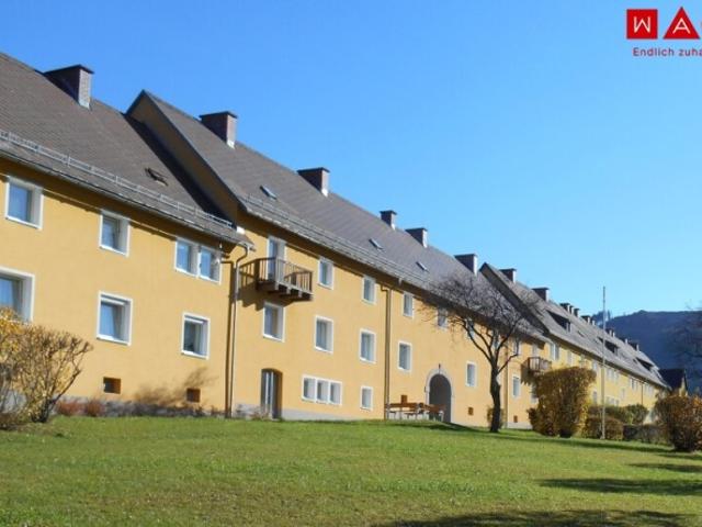 Einladende 3 Zimmer Wohnung im Grünen
