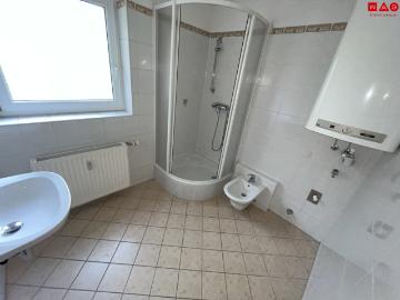 einladende 3 zimmerwohnung mit geräumigem badezimmer!