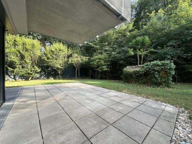 EINMALIG! Familienwohnung mit riesigem Garten am Waldrand + Garage | Neuwaldegg