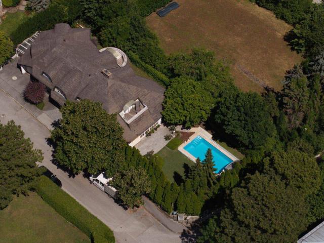 Einmalige Villa in Bestlage am Mitterberg, 337 m², Pool, Sauna, sichtgeschützter Garten. Ihr Rückzugsort für Generationen