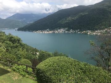 Einmaliges Ein oder Zweifamilienhaus mit Pool villa in Morcote