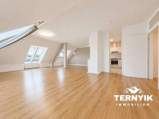 Einmaliges Wohnjuwel! 80 m² Wohnung Loft Charakter und 1A Veste Coburg Blick! Stellplatz mietbar