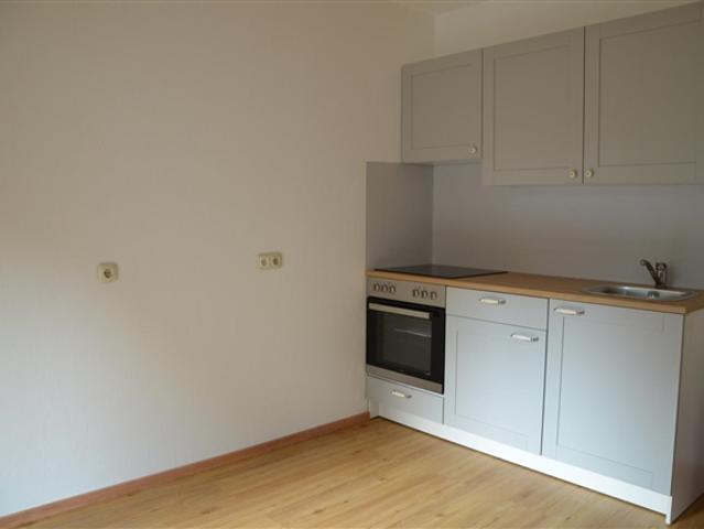 Einraumwohnung mit Balkon und neuem Bad