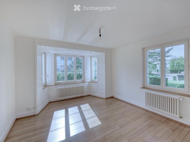 Einseitig Angebautes Haus / Semi detached house in Zürich
