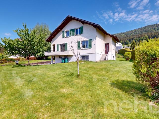Einstehendes Haus mit großem Potenzial in Geneveys sur Coffrane