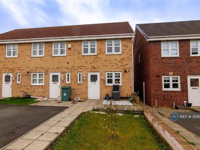 Einstein Way, Stockton On Tees, TS19 2 bed terraced house to rent £675 pcm £156 pw