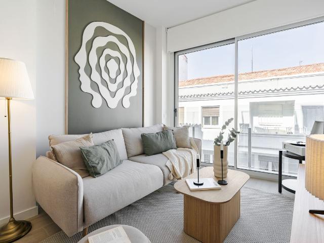 Eione 1 bedroom and balcony in Belles Vistas, Madrid Amsterdam Apartments for Rent