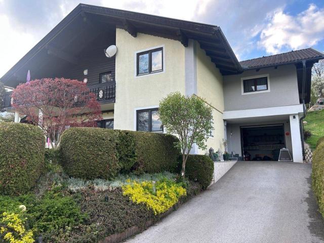 Eigennutzen oder Vermieten: Modernisiertes Zweifamilienhaus 195m² mit 6 Zimmern, nähe Liebenfels / Glanegg / Kadöll in Kärnten € 419.000